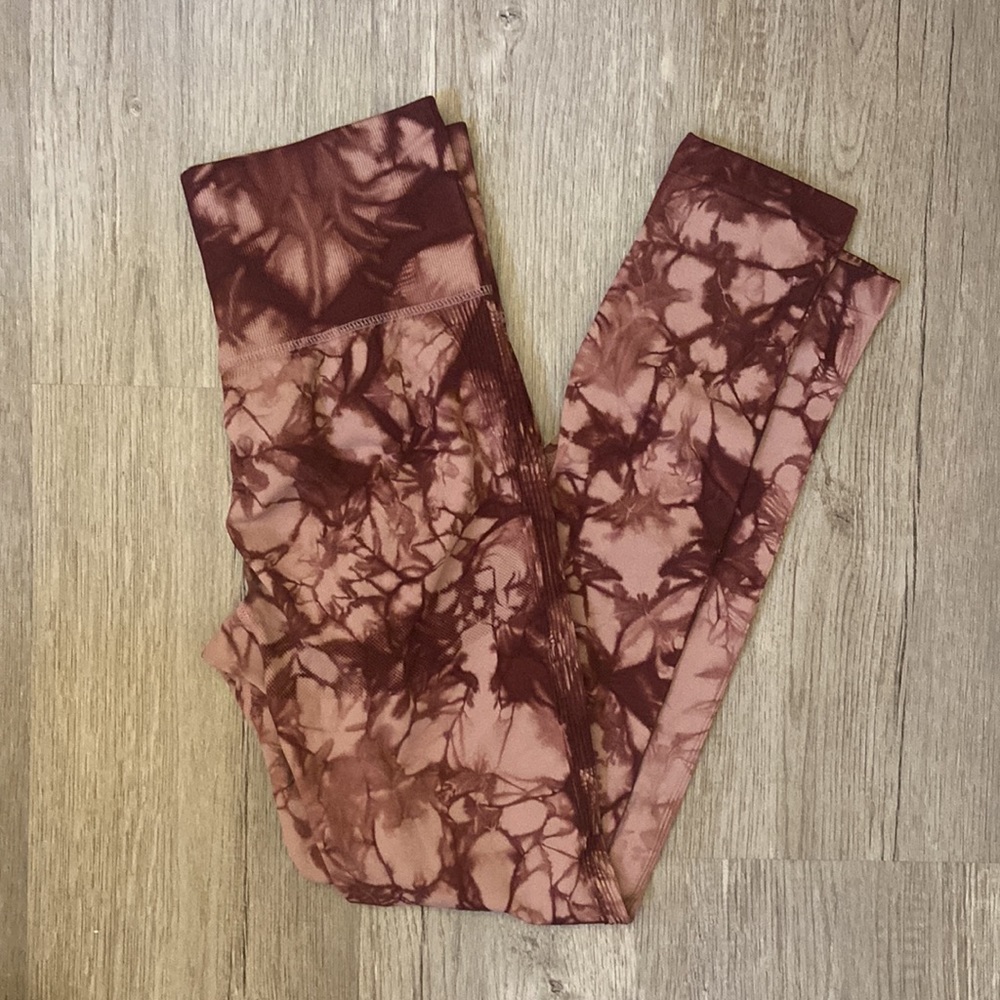 Amazon Booty scrunch splash Tie dye seamless leggings